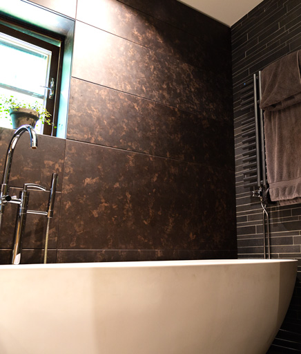 plåt badrum interiört