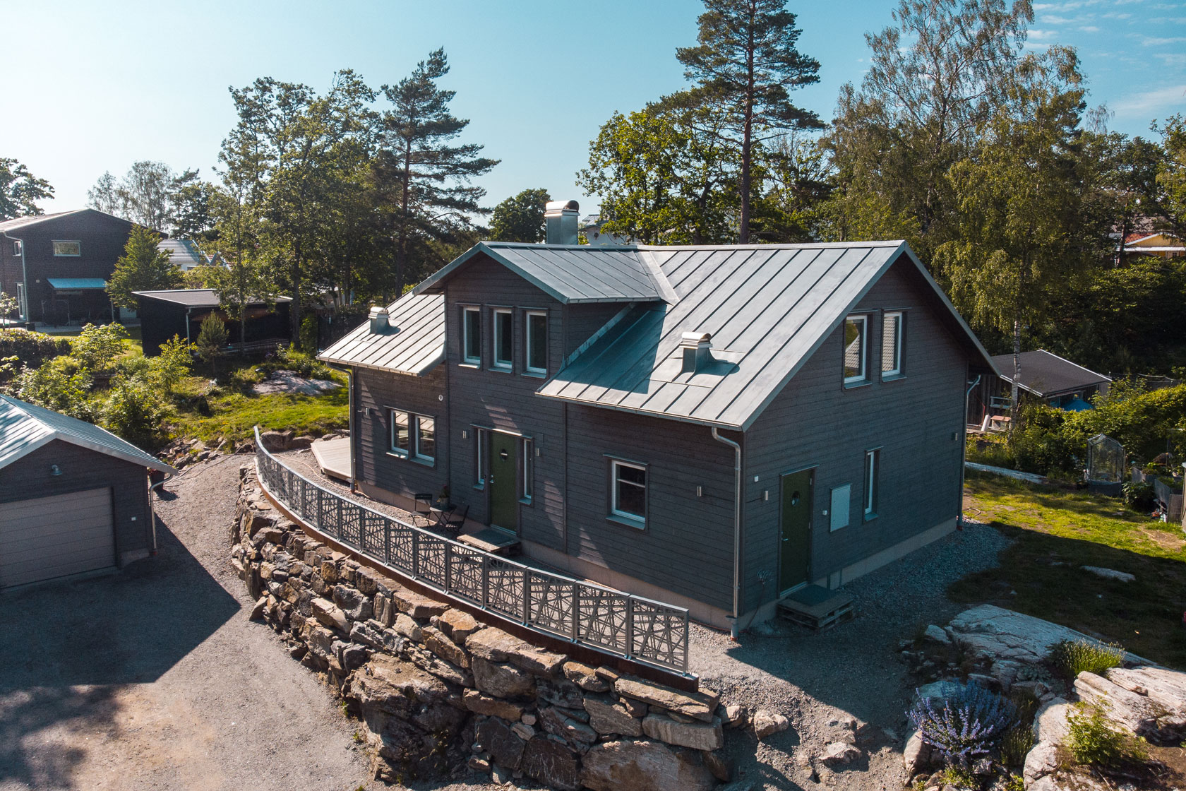 Zinktak - Takplåt i naturmaterialet zink